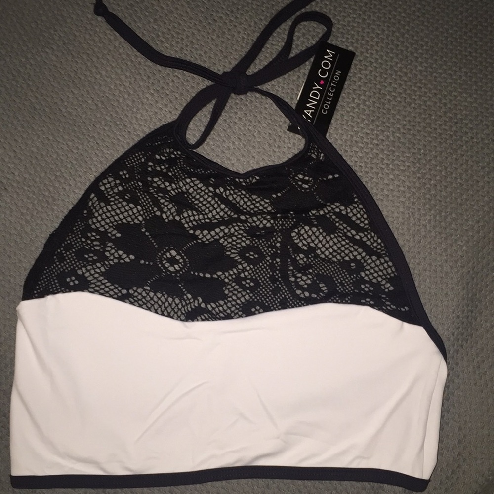 Yandy Sporty Black and White Bikini Top